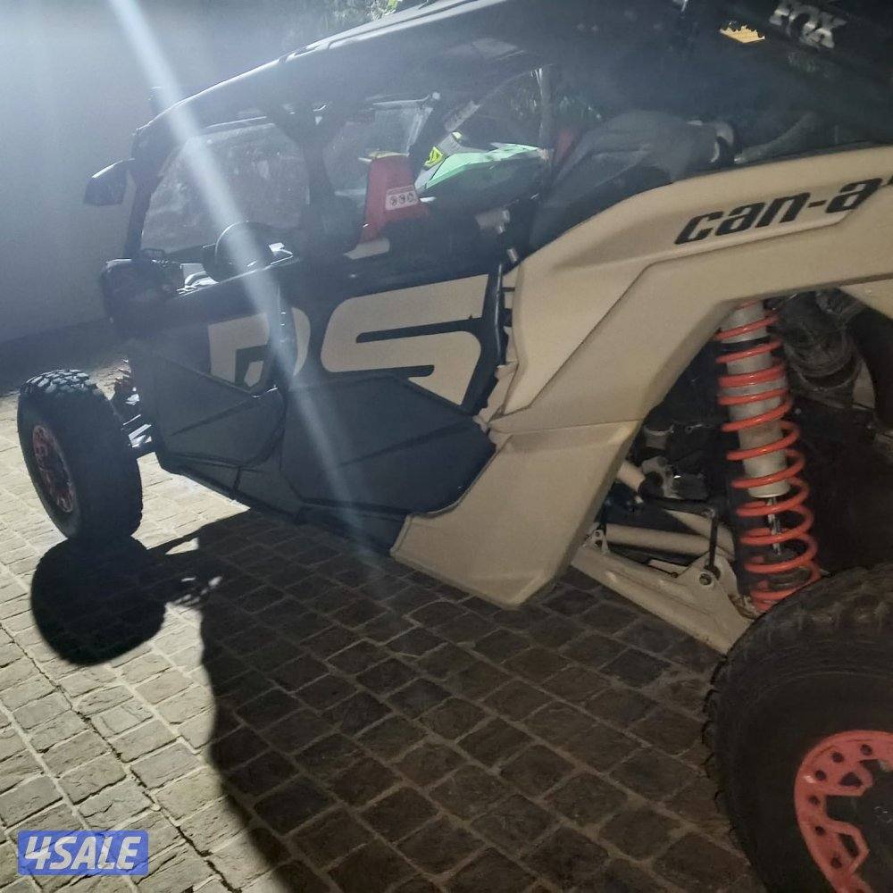 Can am Maverick X3 Turbo RR with smart shock8