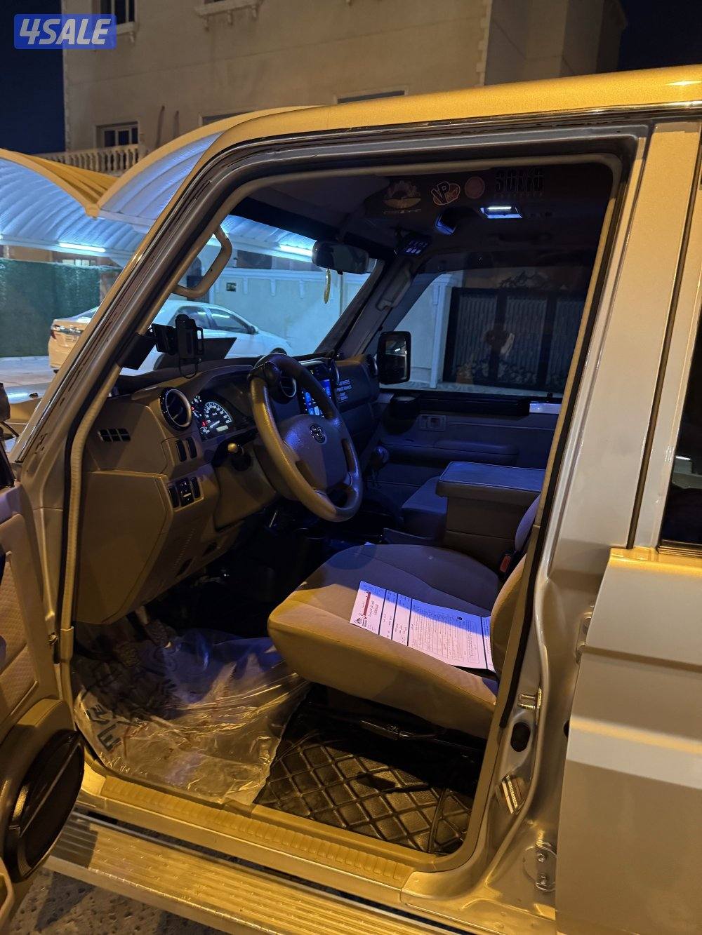 لاندكروزر نص قير عادي صبغ وكاله شرط الفحص ممشى قليل0