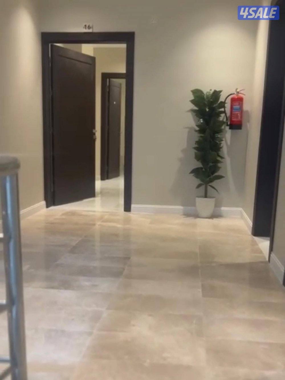 للبيع عمارة  الموقع حفر الباطن حي الواحه4