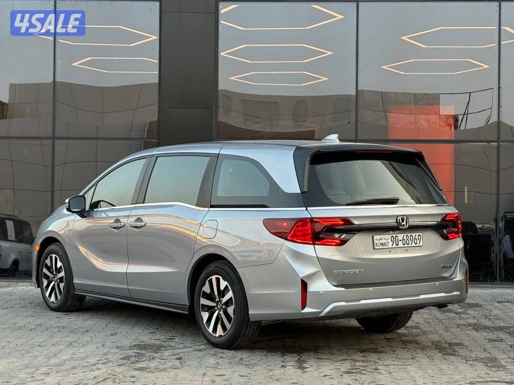 HONDA ODYSSEY _2025 اصفار3