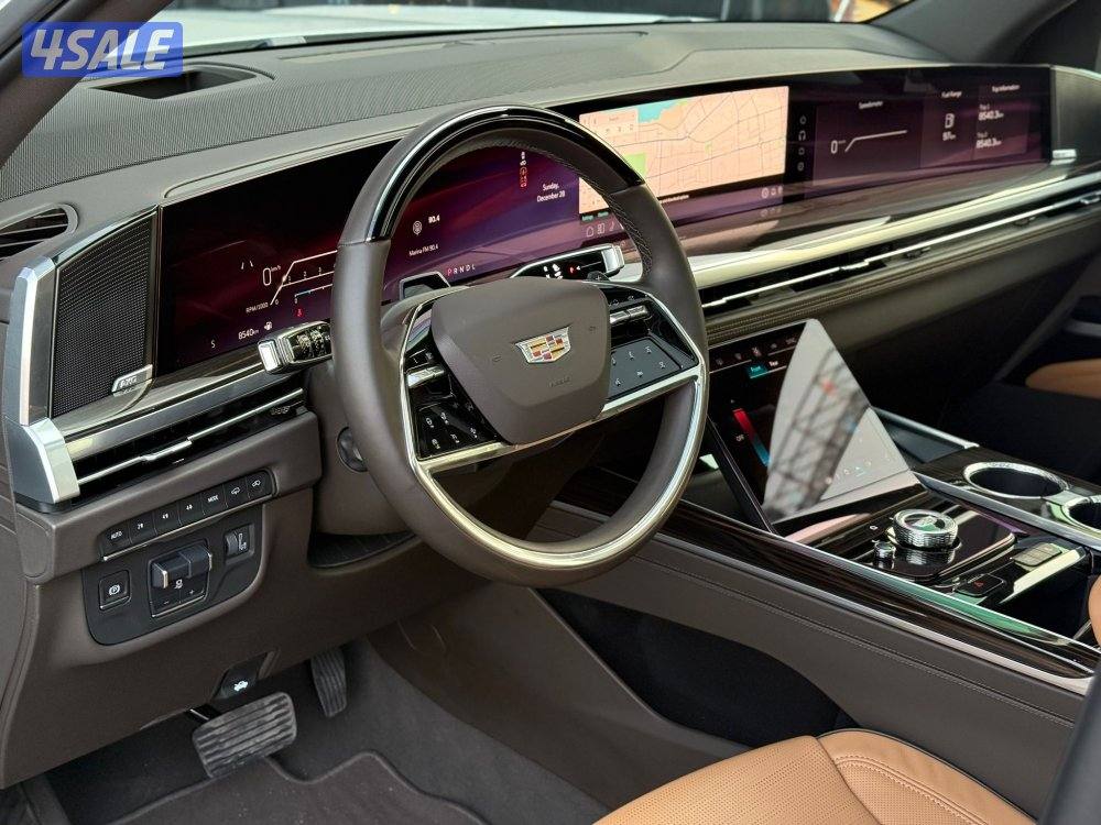 ESCALADE PREMIUM 600 _2025 صبغ الوكالة6