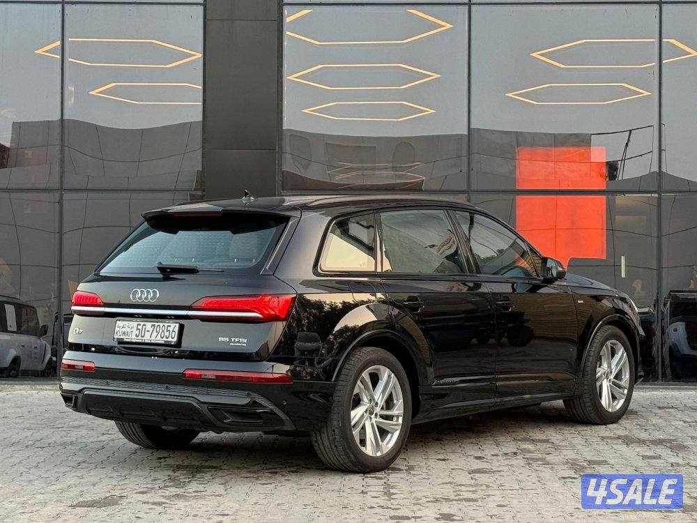 AUDI Q7 55TFSI  Quattro Sline _2021 صبغ الوكالة3