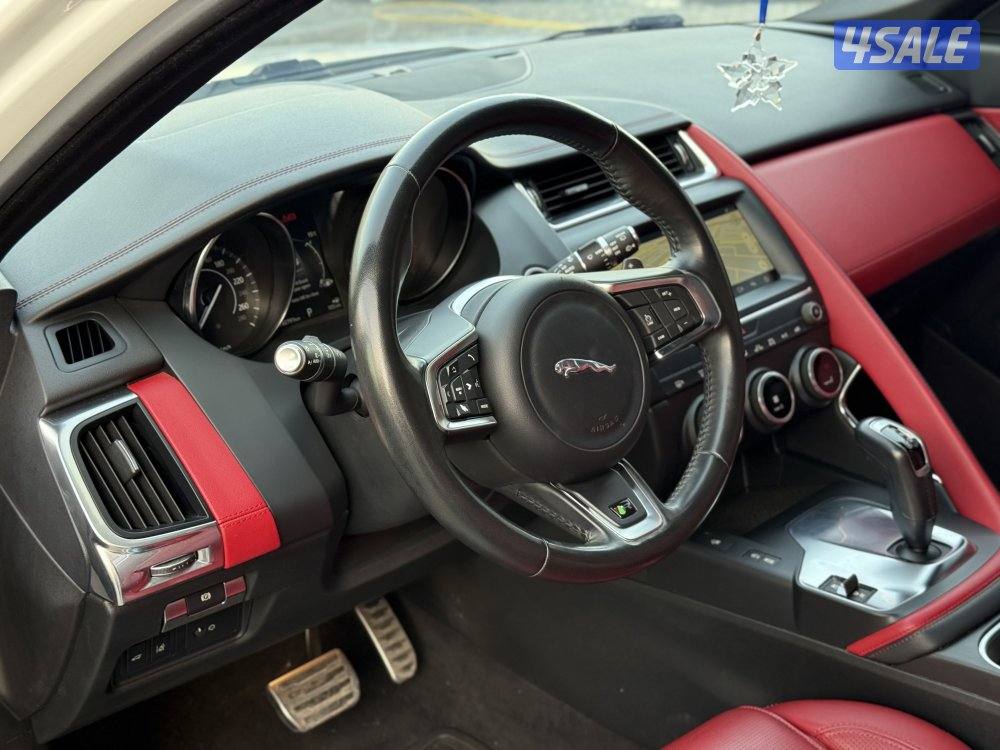 JAGUAR E-PACE P250 R-DYNAMIC _20196