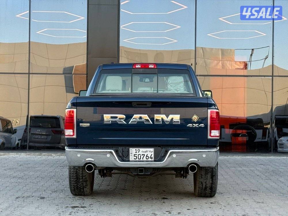 RAM LARAMIE 4*4 _ 20205