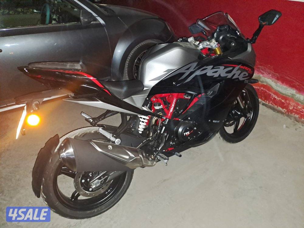 TVS Apache 310 RR 2022 in New Condition4