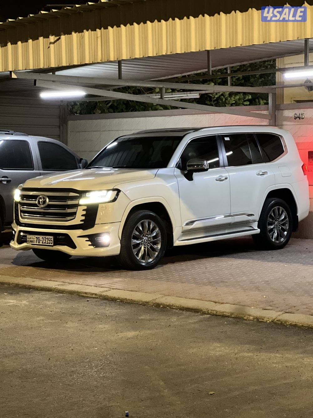 للبيع لاند كروزر موديل 20230