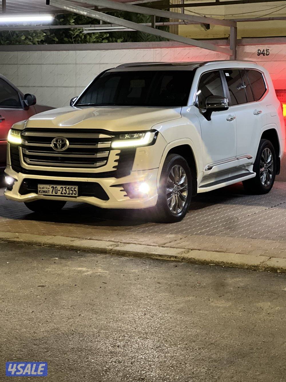 للبيع لاند كروزر موديل 20232