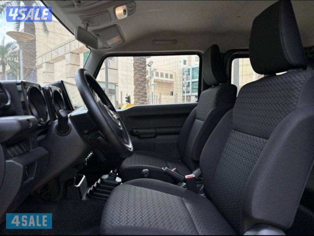 سوزوكي جمني 20215