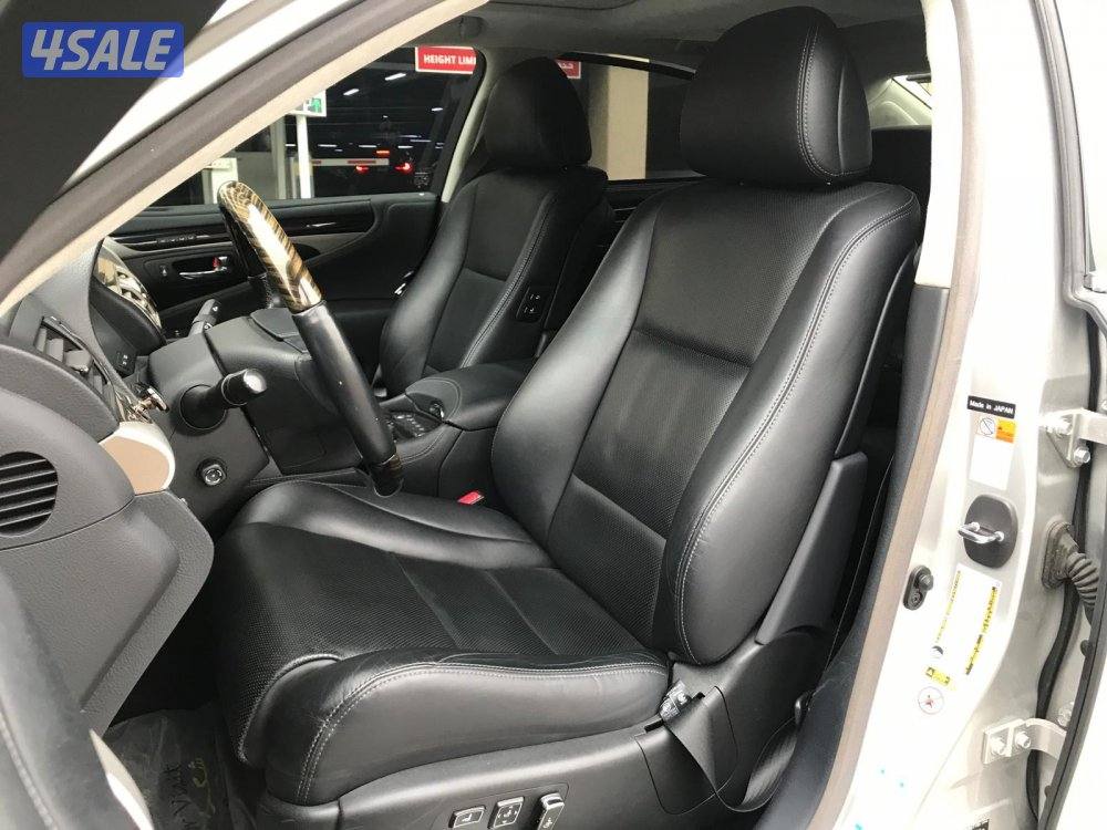 تعرفوني وتواصلي واتس اب فقط4