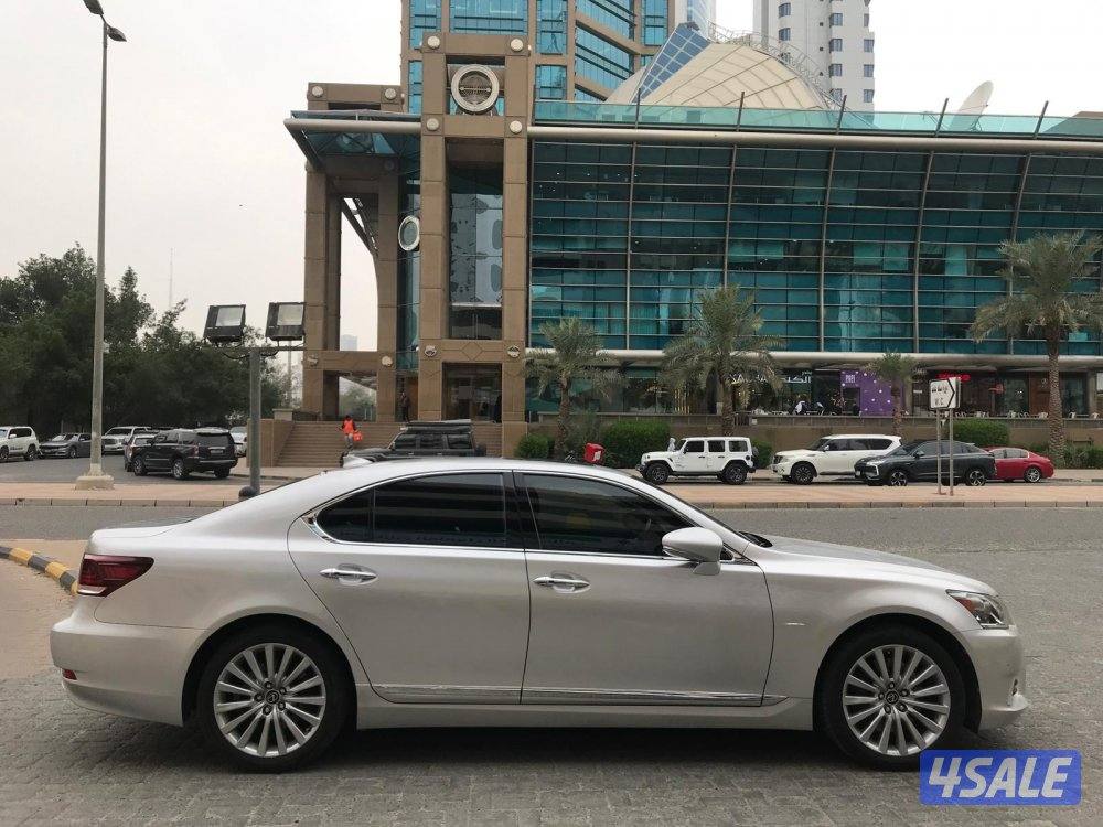 تعرفوني وتواصلي واتس اب فقط10