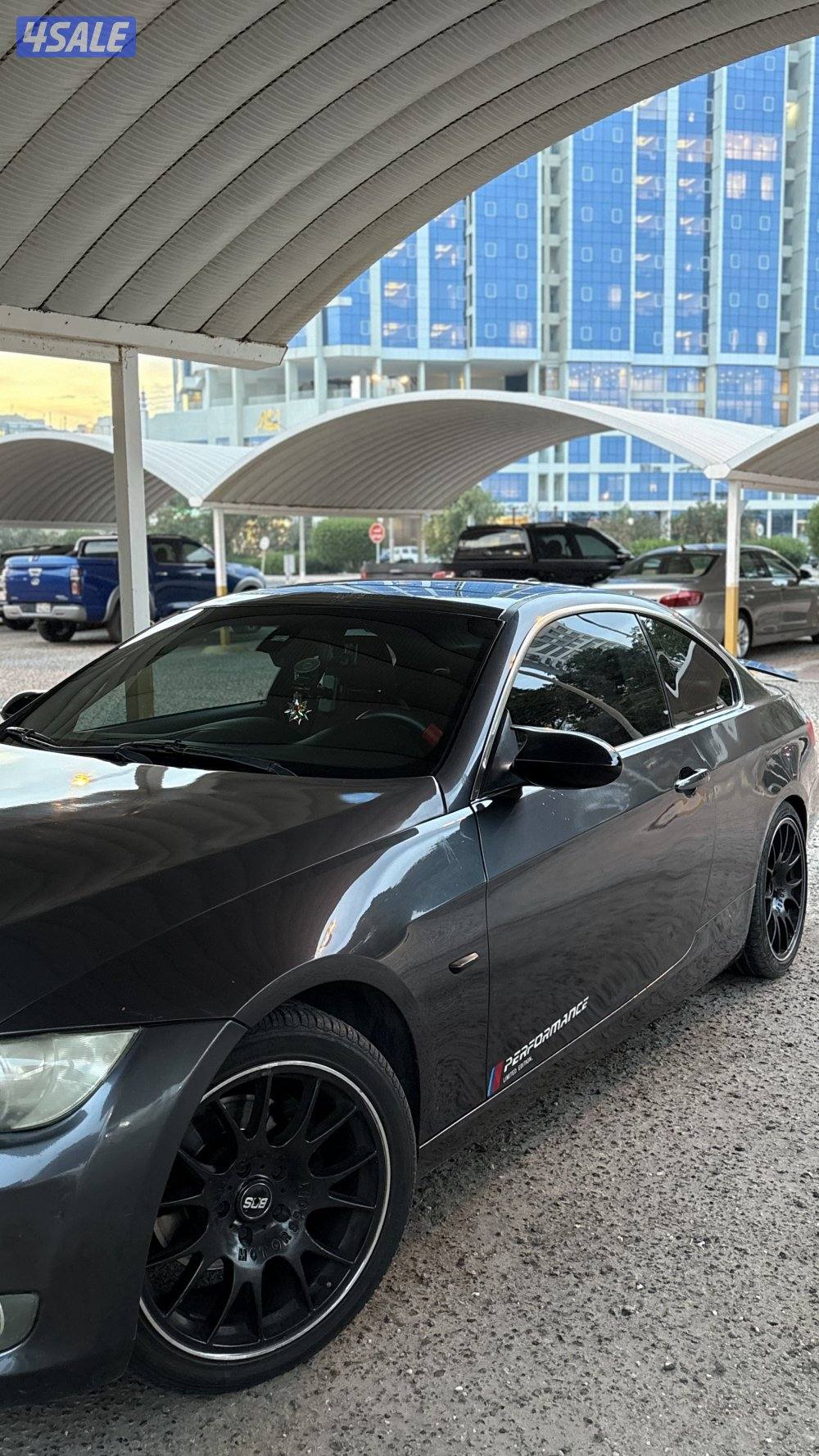 سياره بي ام دبليو 20093