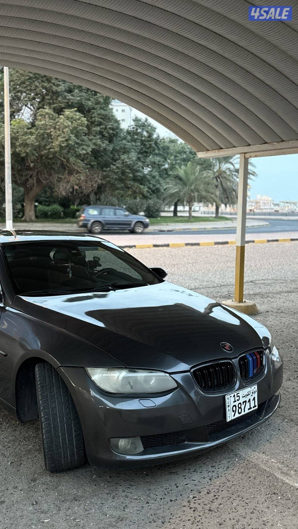 سياره بي ام دبليو 20094