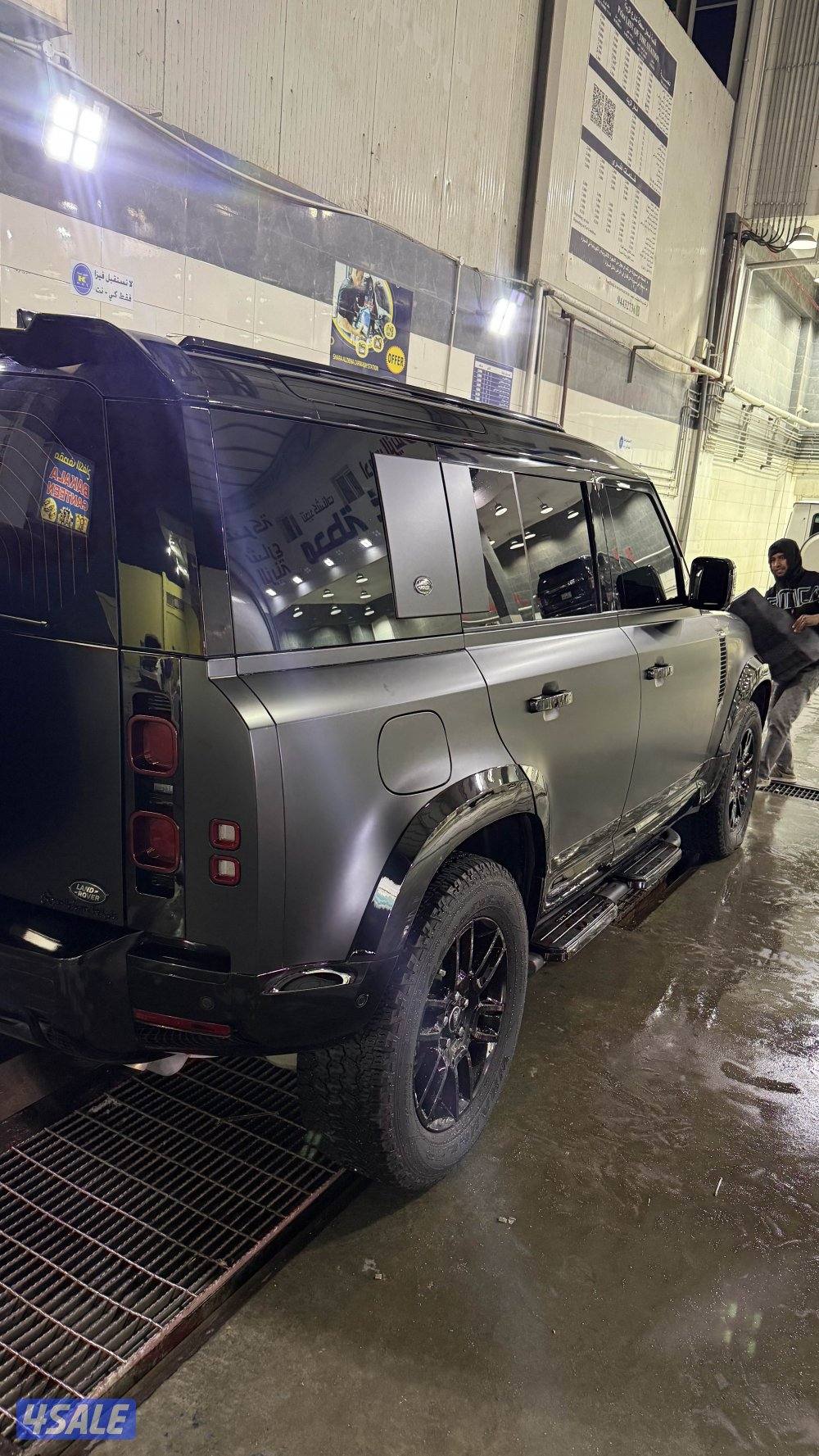 ديفندر١١٠ موديل ٢٣ وارد الغانم2