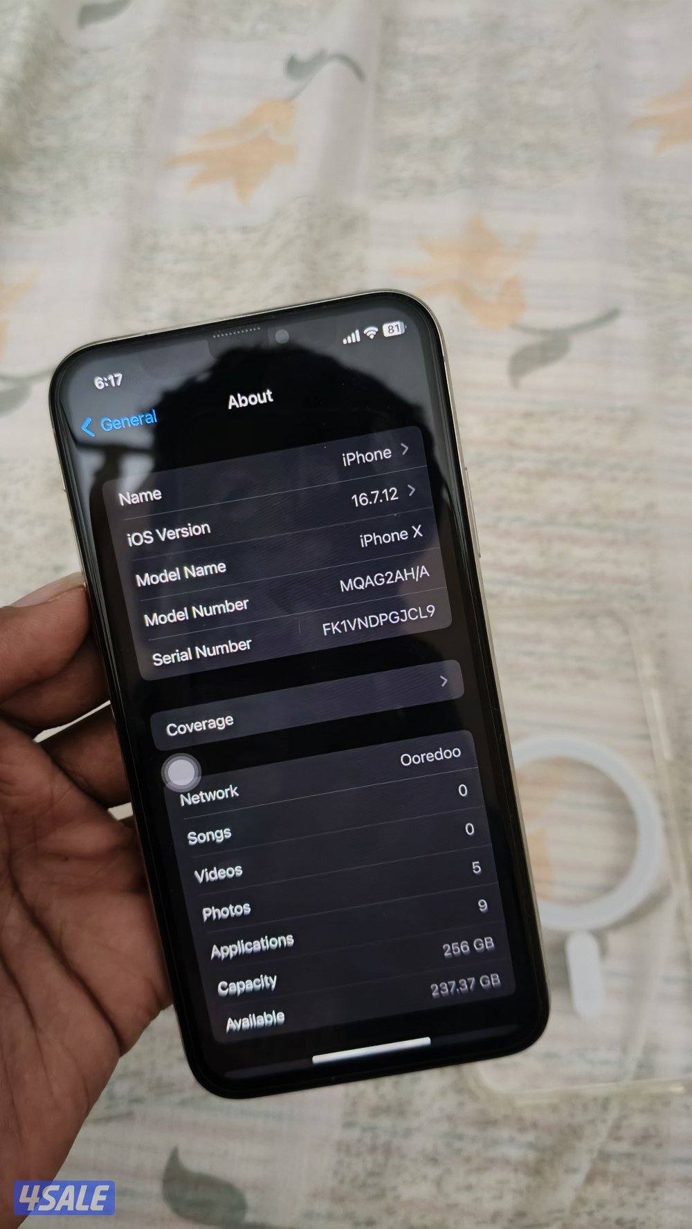 iphone x for sale in mint condition and looks like new less used2