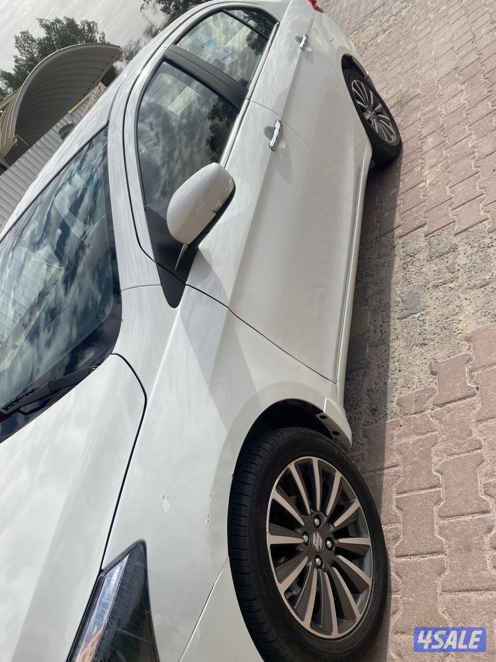 سوزكي سياز20251