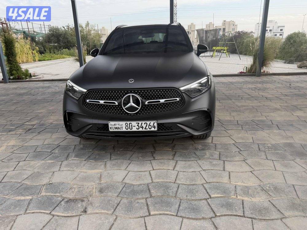 مرسيدس ٢٠٢٤0