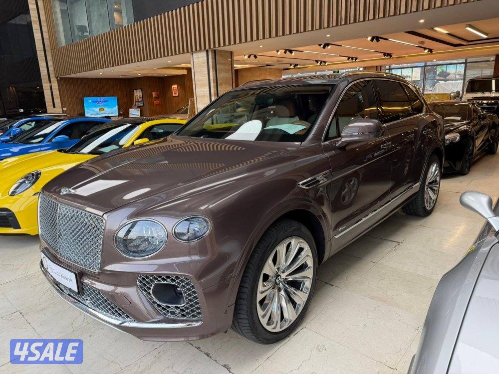 الري بجانب النصر الرياضي توب جير للسيارات1