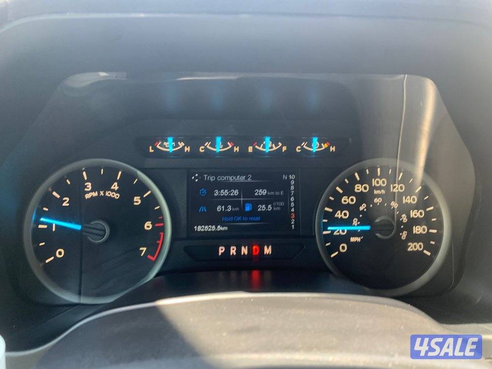 البيع وانيت f150 او البدل مع جيب تماتيك2