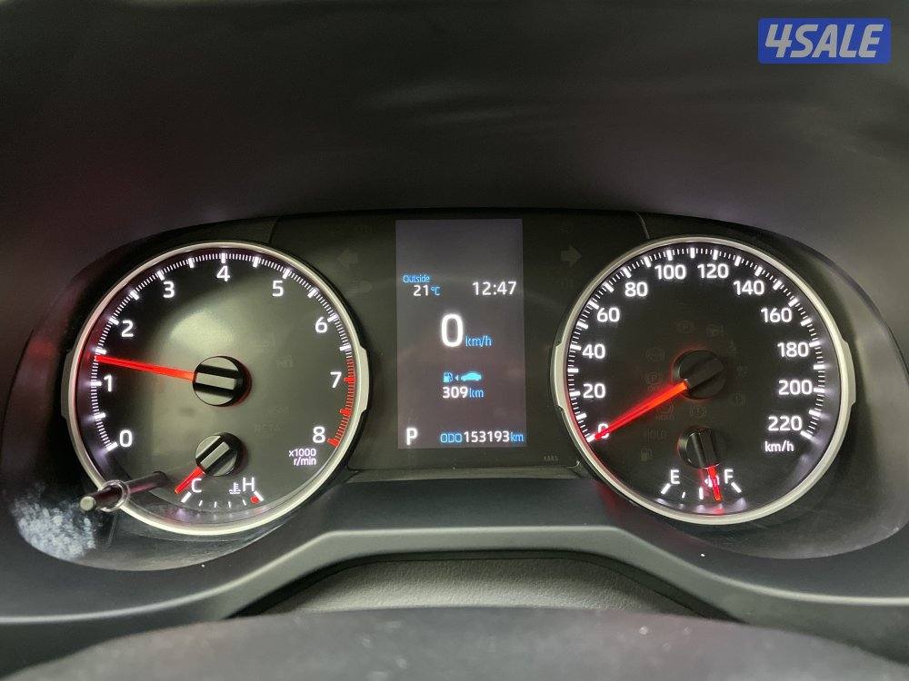 TOYOTA RAV401 4X2 STANDARD OPTION6