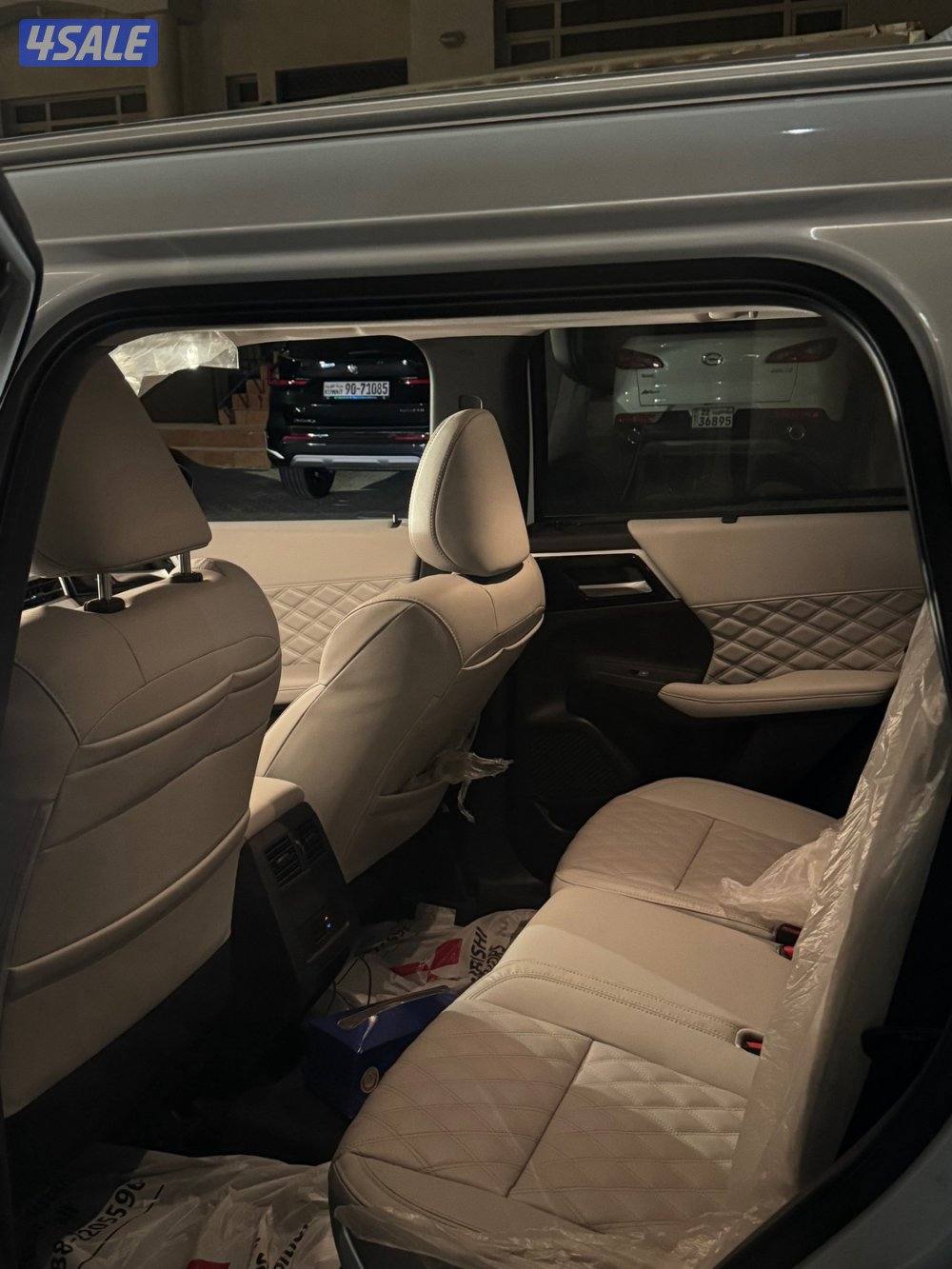 اوتلاندر كامل الموصفات بدي وكاله داخليه نضيفه السياره جديده وشرط الفحص3