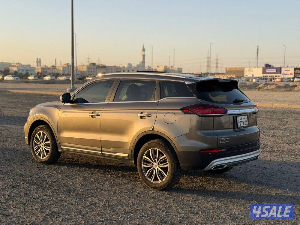 جيلي ازكارا 2022 الفل كامل مواصفات11