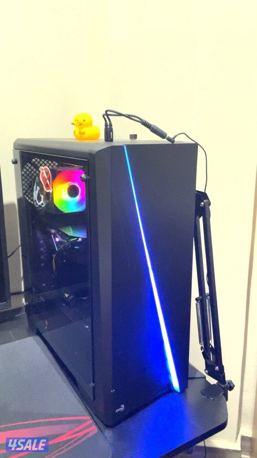 للبيع بيسي Pc ممتاز جدا ونضيف السعر قابل للمساومه واتساب1