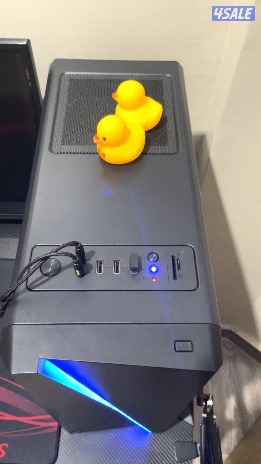 للبيع بيسي Pc ممتاز جدا ونضيف السعر قابل للمساومه واتساب3