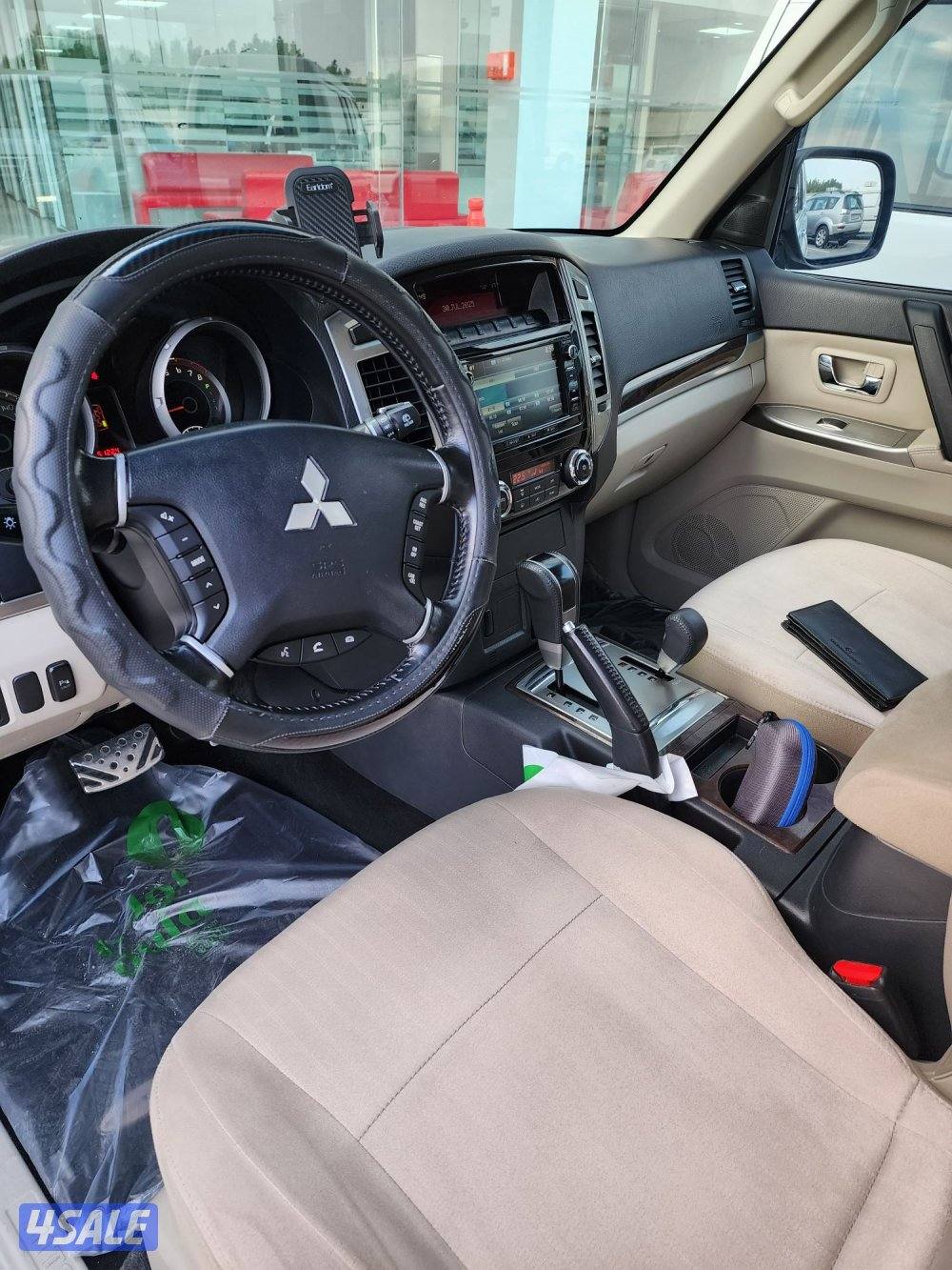 Mitsubishi Pajero 2019 GLS V6 – Full Option9