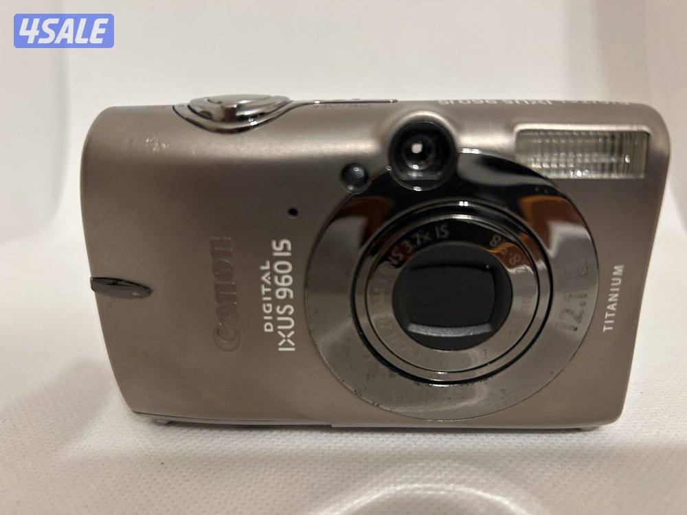 مجموعه كميرات كانون كل وحده لها سعرها للاستفسار تواصل وتس اب11