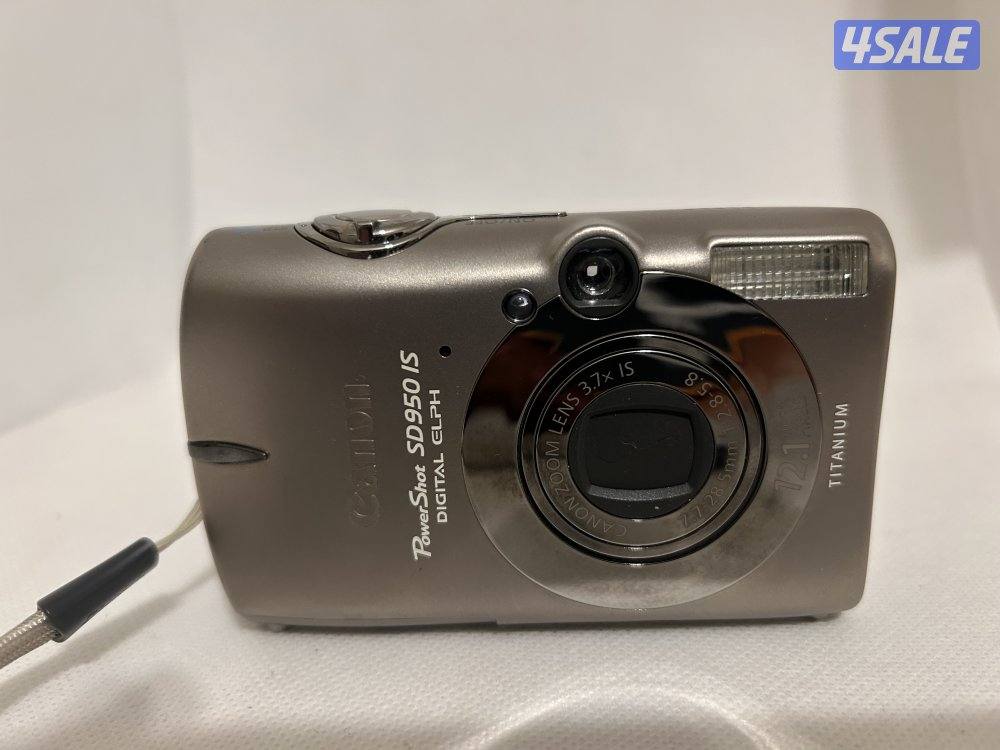 مجموعه كميرات كانون كل وحده لها سعرها للاستفسار تواصل وتس اب10