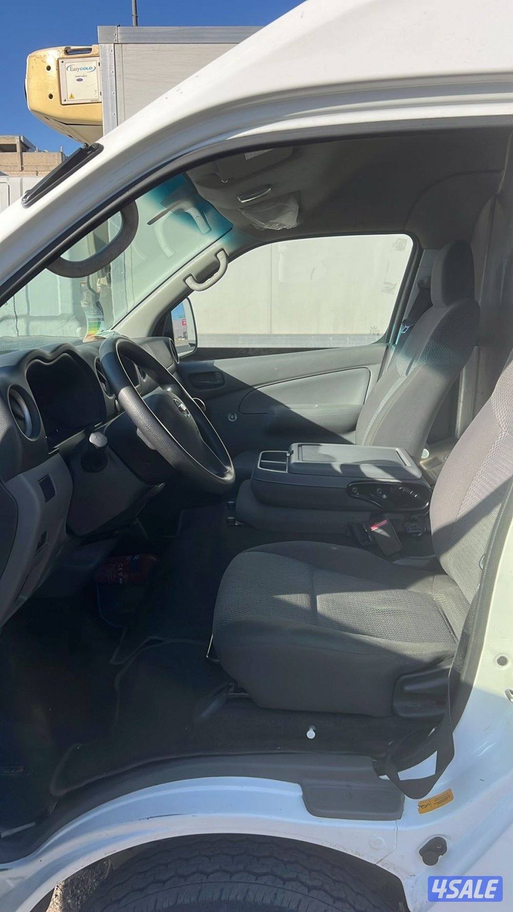 باص سقف عالي موديل2022 _ثلاجه عداد١٤٠ الف4