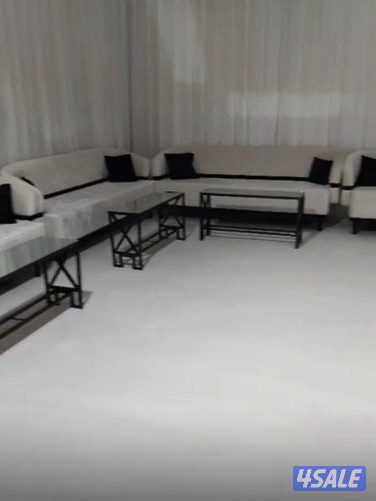 تاجير كراسي مخمل - قاعات -كنب- سجاد  -دي جي -كوش -تصوير -فاليه -زينه15