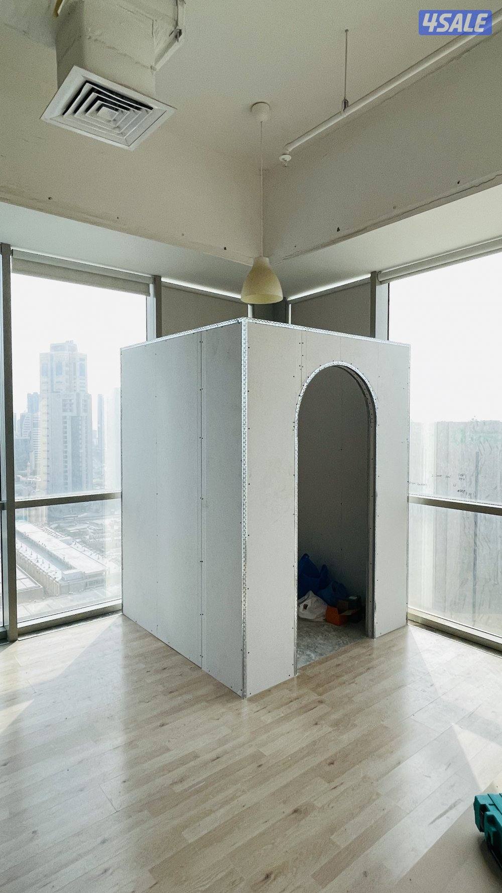 GYPSUM BOARD, WOOD, GLASS , IRON, Aluminum & PAINT WORK1