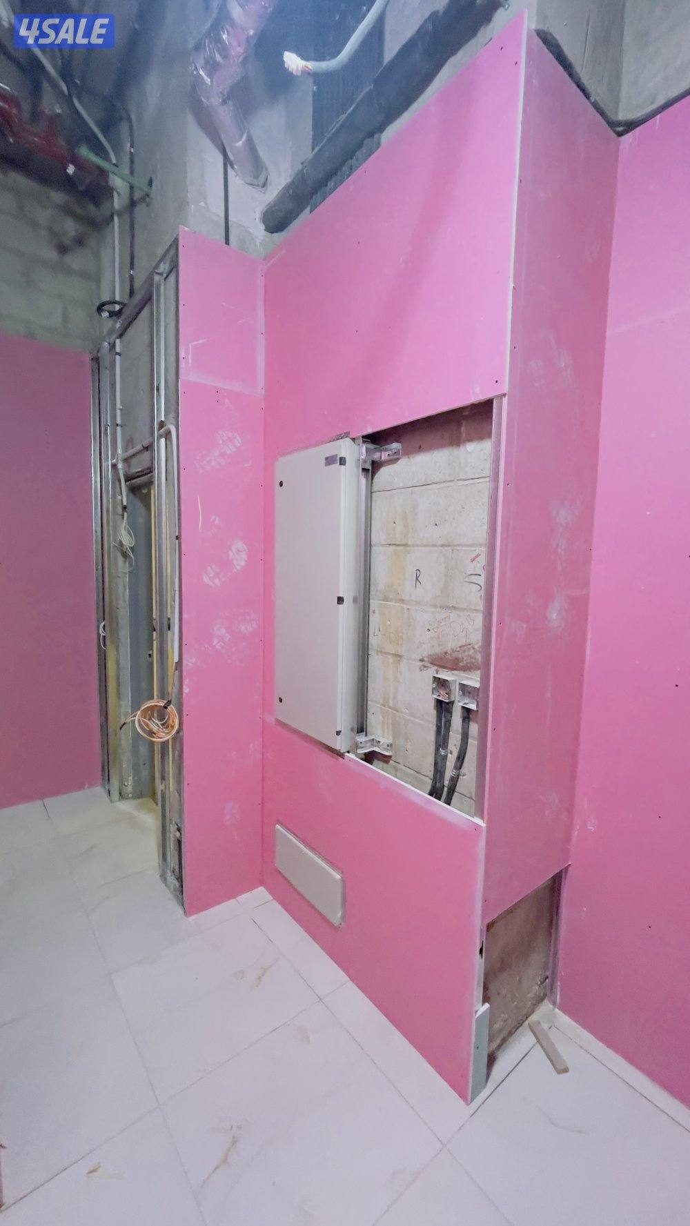 GYPSUM BOARD, WOOD, GLASS , IRON, Aluminum & PAINT WORK11