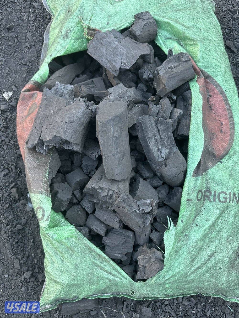 يوجد حطب سمر وحطب زيتون وفحم افريقى البقره وفحم سداسى كرتون شرط الجوده2