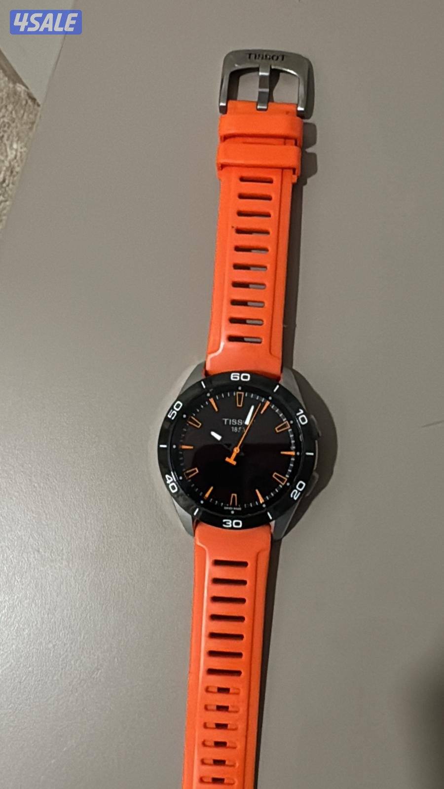 للبيع ساعه Tissot0