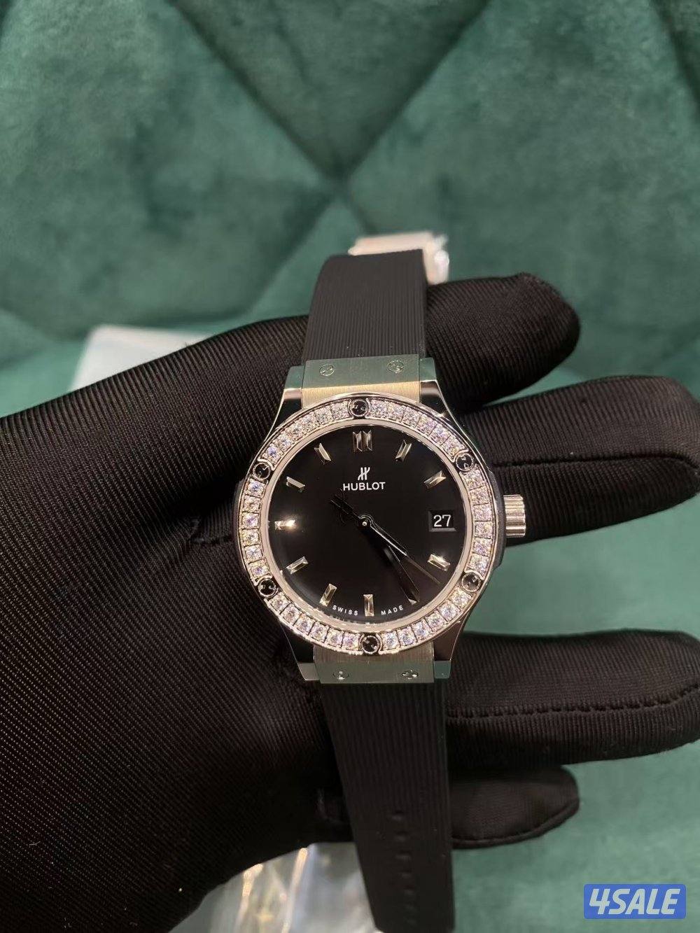 ساعات نسائية Vip2