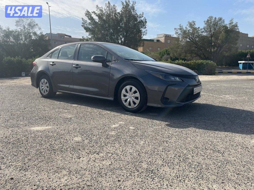 2022تويوتا كورولا3