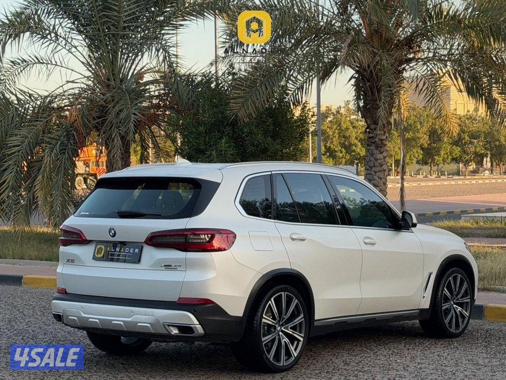 للبيع BMW X5 4.0i XDRIVE موديل 2019 وارد الغانم3