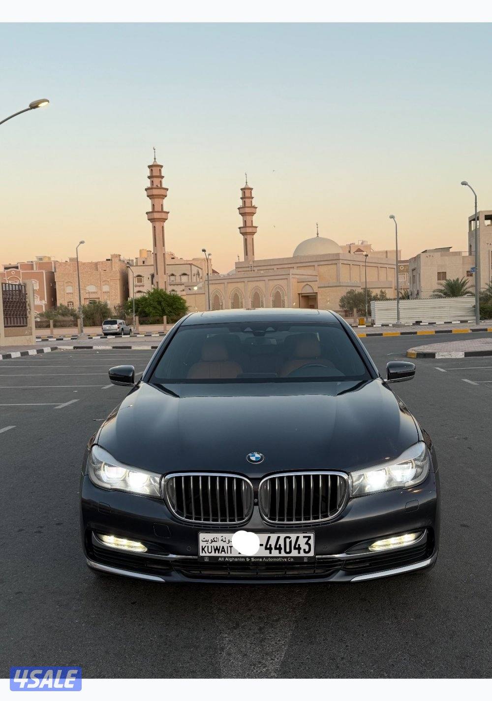 للبيع بي ام دبليو 730Liصبغ الوكاله1