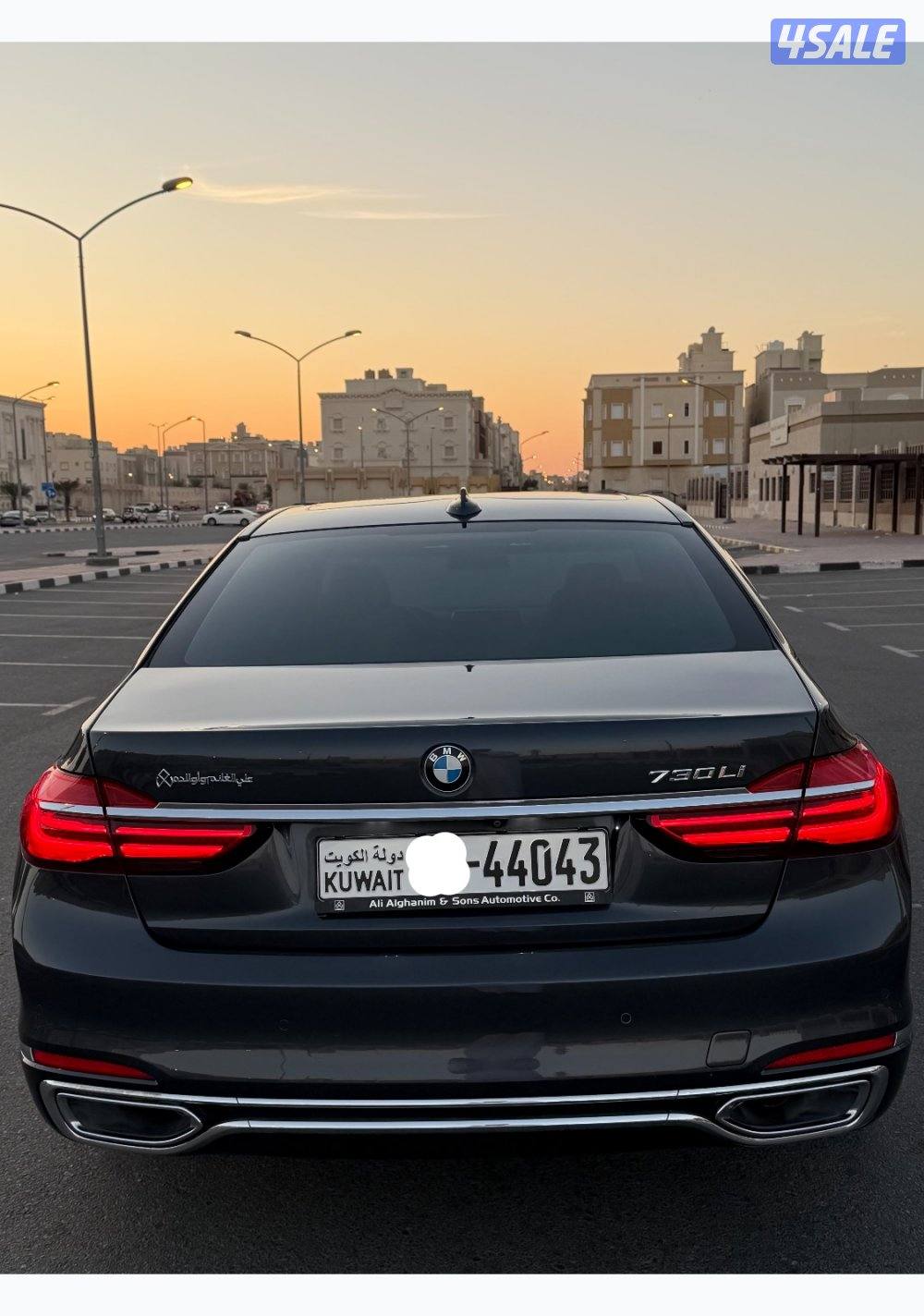 للبيع بي ام دبليو 730Liصبغ الوكاله0