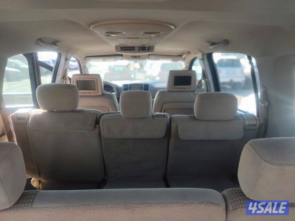 نيسان ارمادا موديل 2011 لون اسود عداد 248 الف بحاله ممتازة6