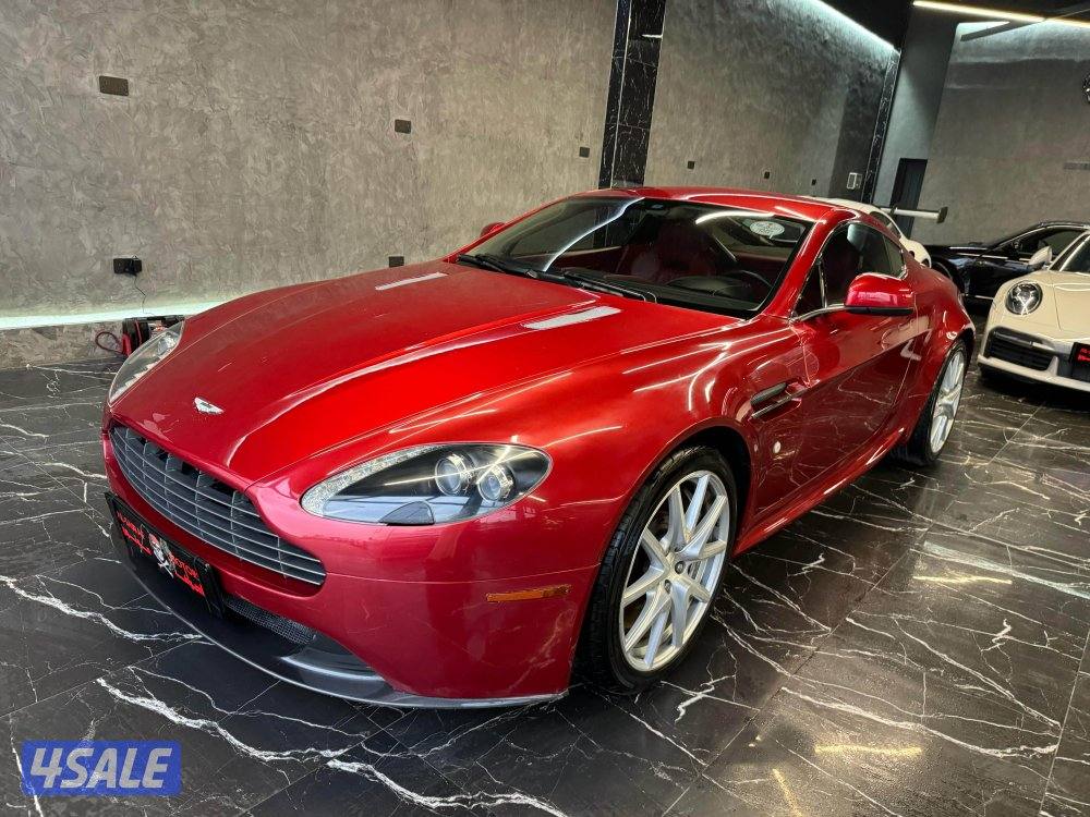 استون مارتن فانتج0