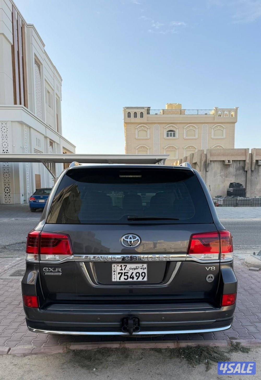 لاند كروز تورينق 2019 الساير عداد 220 الف4