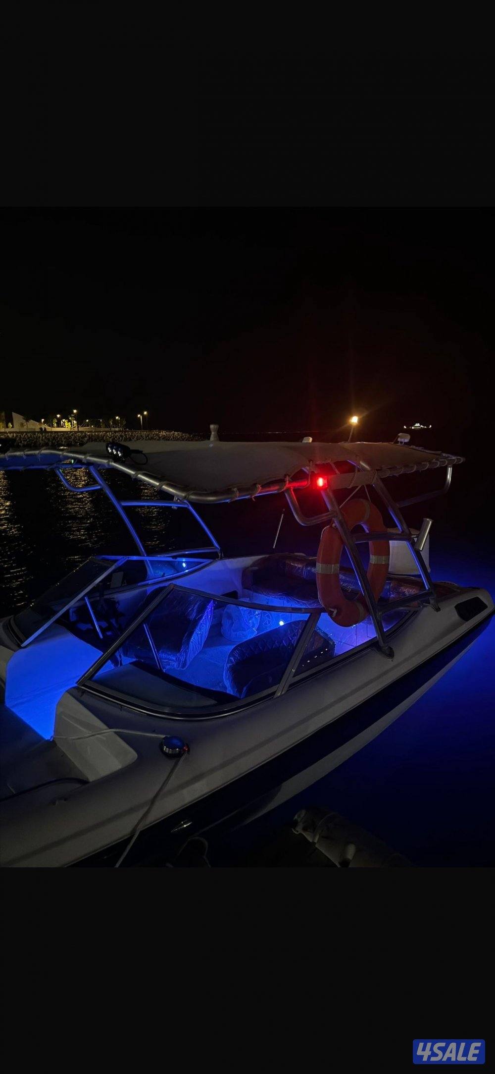 للبيع طراد بايلاينر18 قدم3