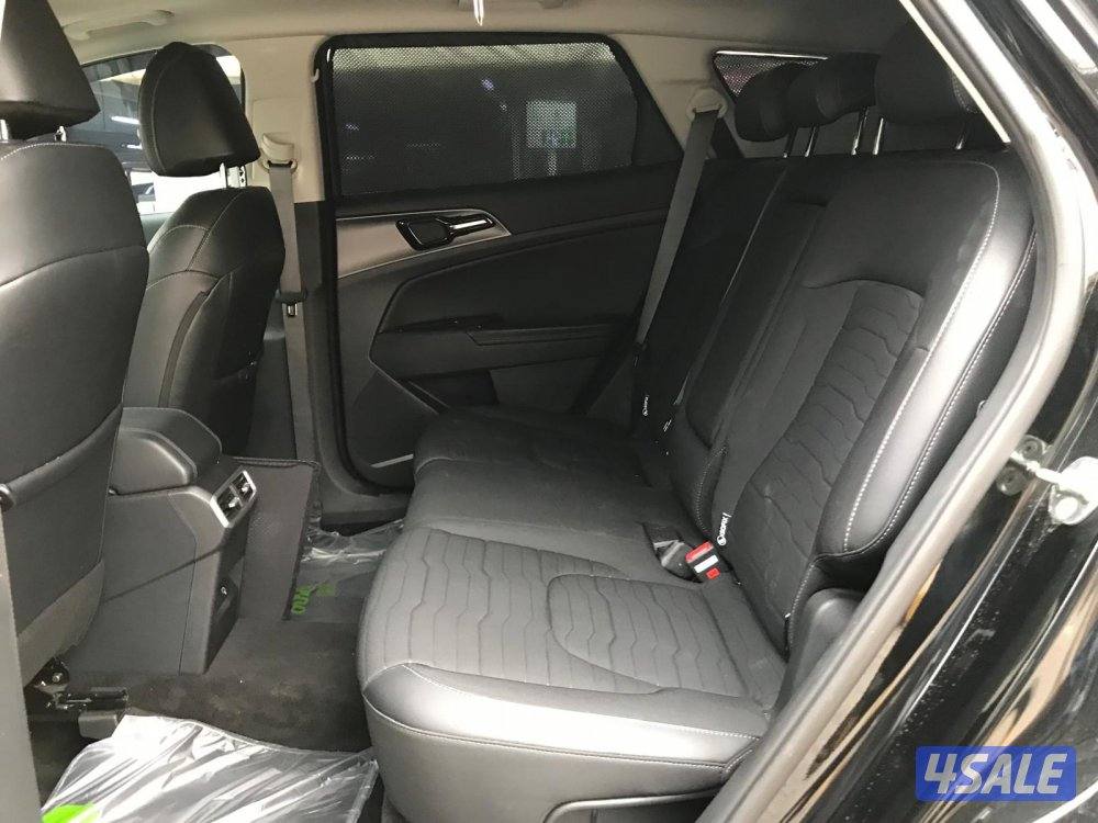 تعرفوني وتواصلي واتس اب فقط1