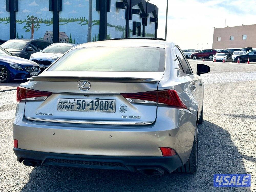 لكزس IS 350  F_sport الساير 20182