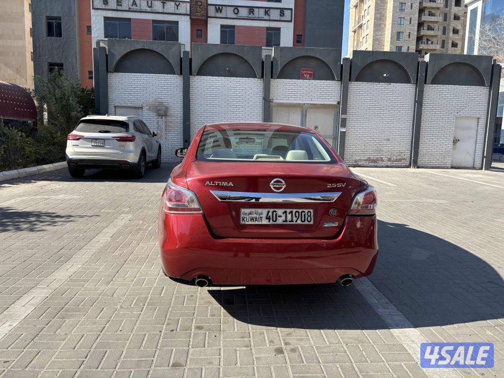 للبيع نيسان التيما موديل 2016 بحاله ممتازه استعمال راقي نظيفه جدا عداد0