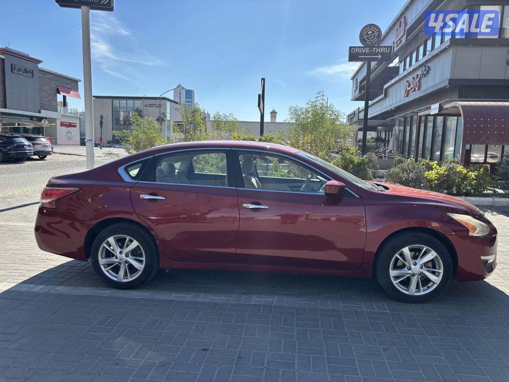 للبيع نيسان التيما موديل 2016 بحاله ممتازه استعمال راقي نظيفه جدا عداد2