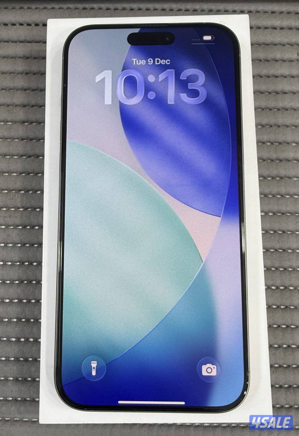 iPhone 16 Pro Max 512GB Natural titanium Used.5